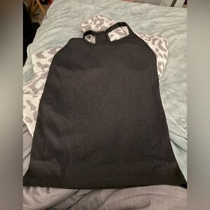 Lululemon ebb to street tank